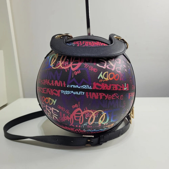Graffiti BasketBall Shaped Shoulder Bag Crossbody Small Round Tote Handbag - Picture 7 of 11
